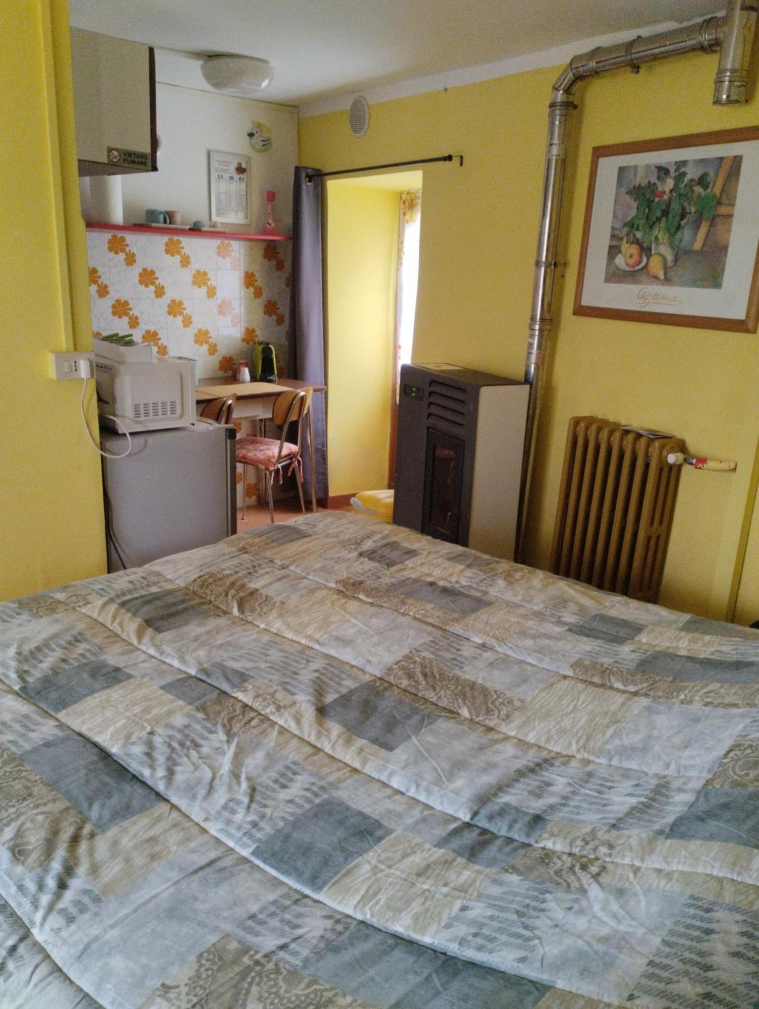 B&B La Marmotta Coazze Habitación foto